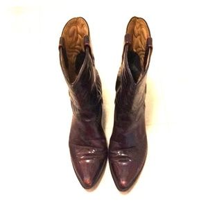 Women’s vintage cowboy boots